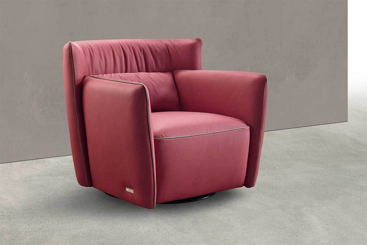 Mobili Italia_Gamma Tulip lounge chair