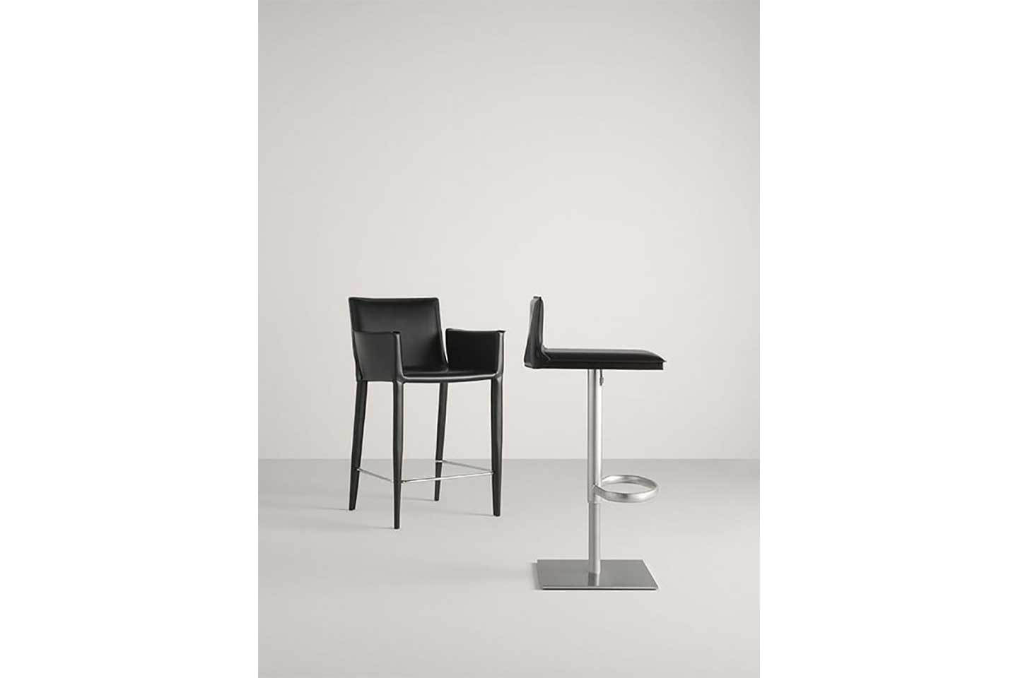 Mobili Italia_Frag LATINA CP counter stool