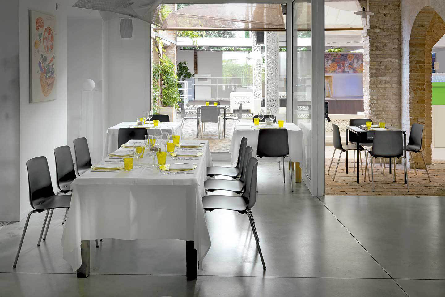 Mobili Italia_Colos VESPER 1 side chair